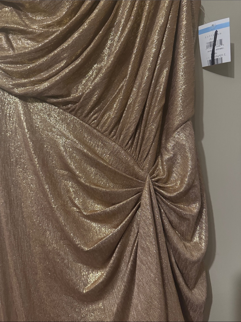 NWOT- Tadashi Shoji Foil Ruffle One-Shoulder Gown, Gold Dust, size Medium - Picture 7 of 12